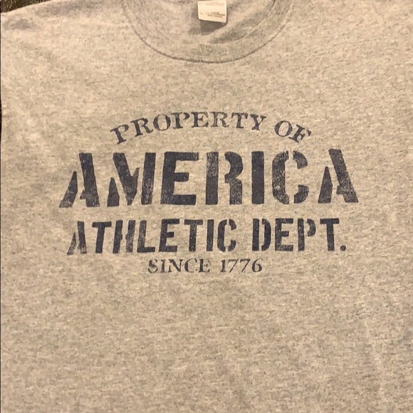 XL Gildan No Sleeve American Athletic Dept T-Shirt - Picture 2 of 7
